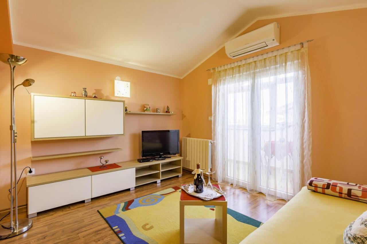 Bozica House With Apartment Umag Ngoại thất bức ảnh