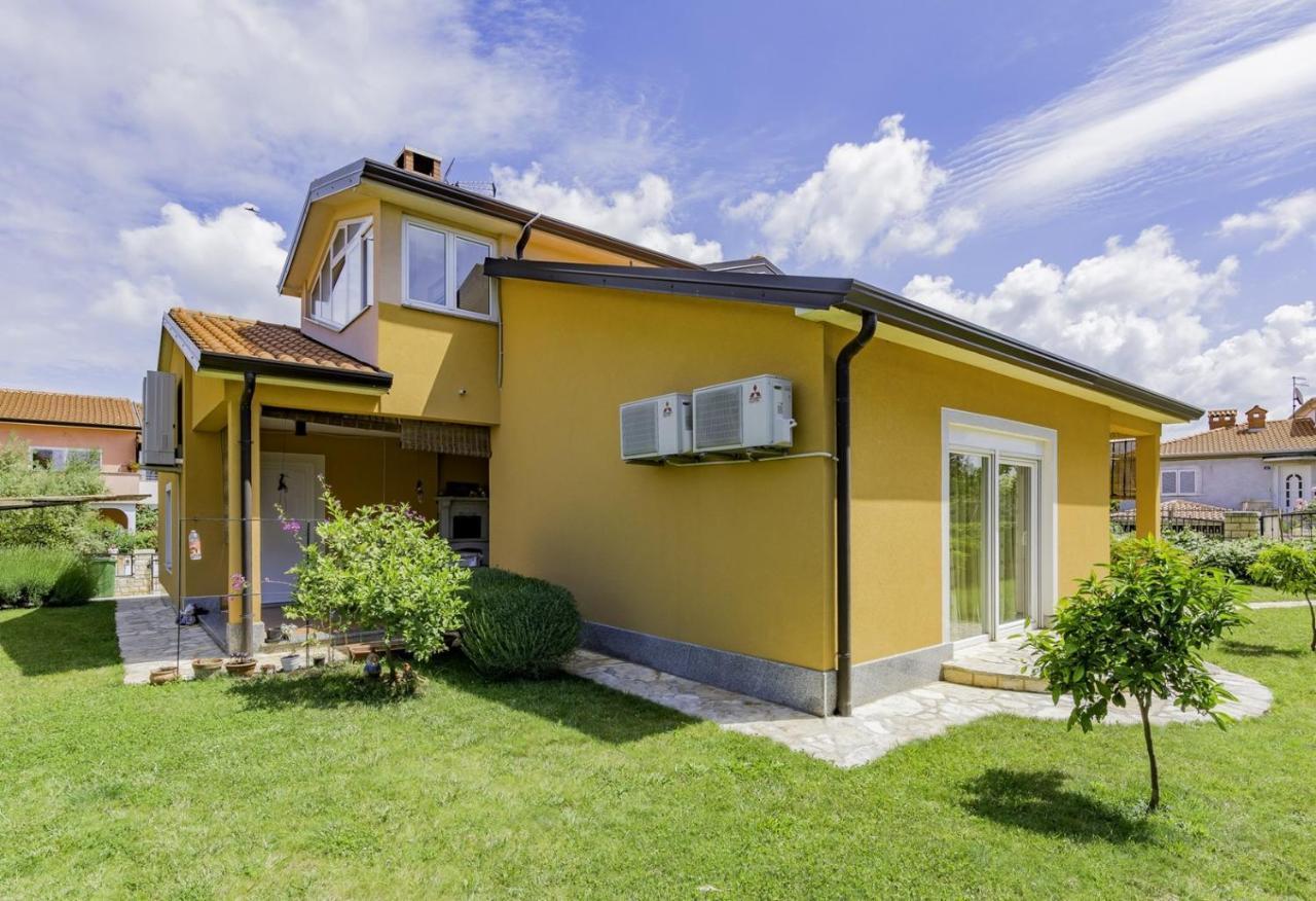 Bozica House With Apartment Umag Ngoại thất bức ảnh